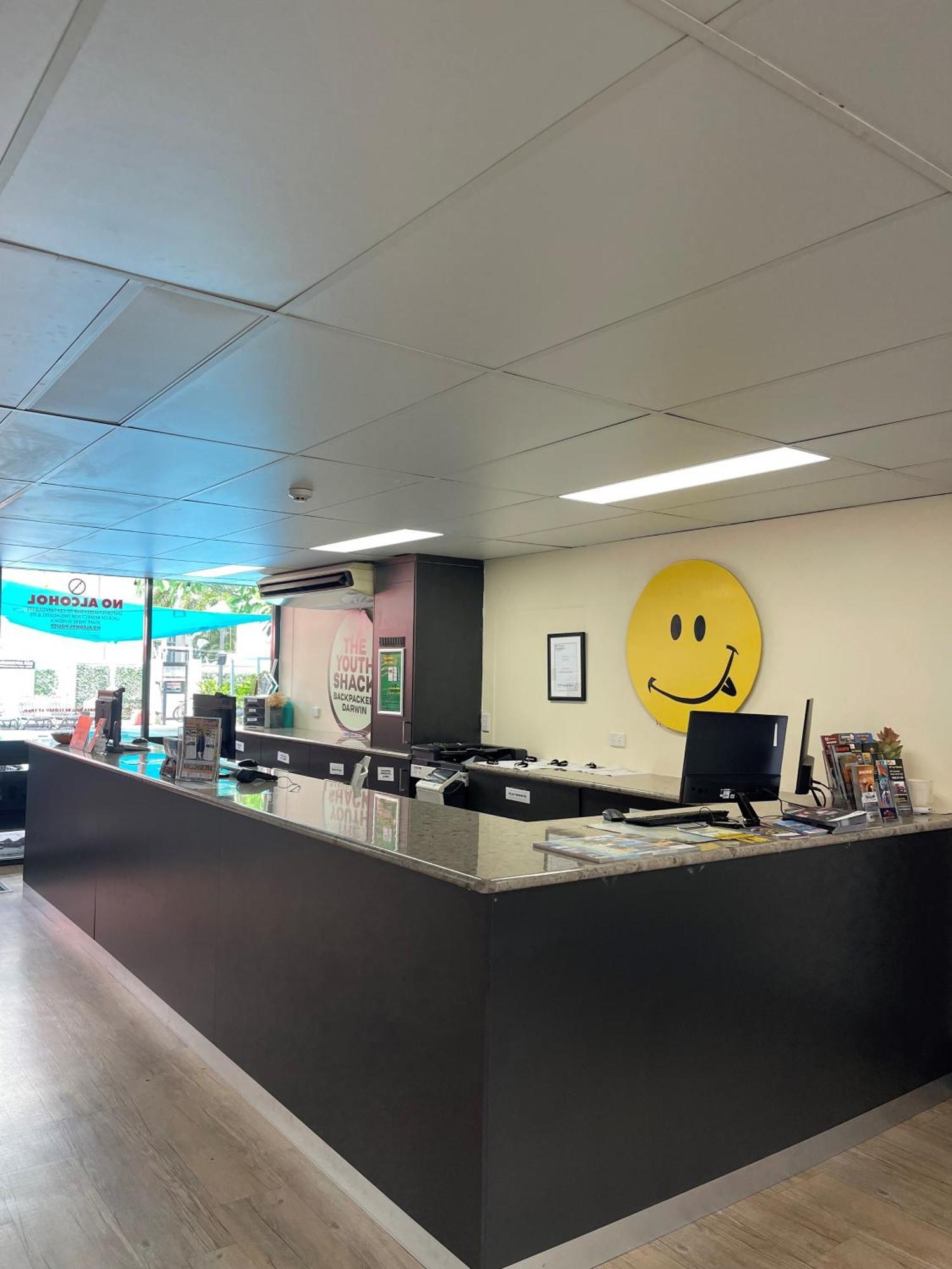 Youth Shack Backpackers Darwin Buitenkant foto