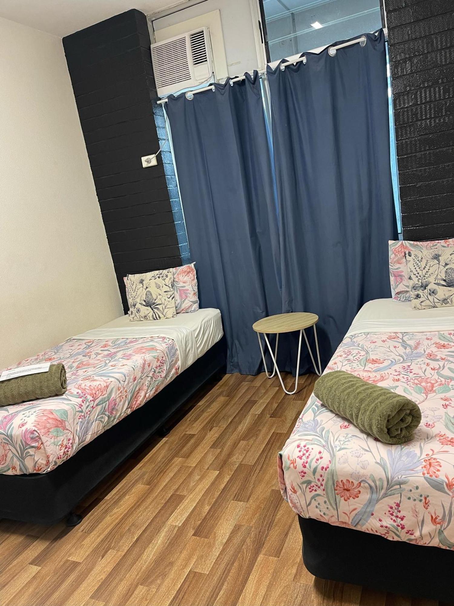 Youth Shack Backpackers Darwin Buitenkant foto